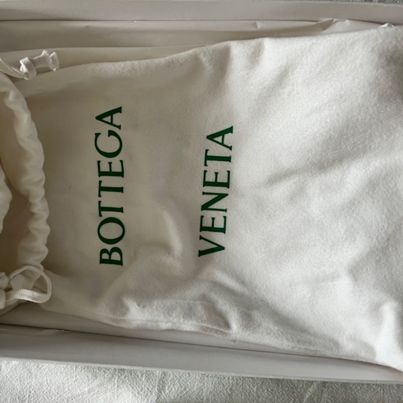 Bottega Veneta Lido Mules - Picture 4 of 6